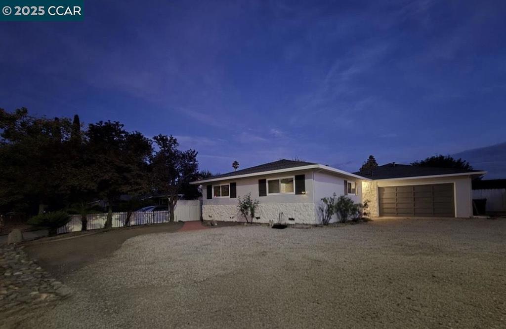 BRENTWOOD - Residential