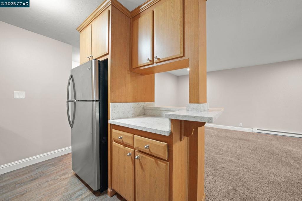 OAK CREEK - Residential