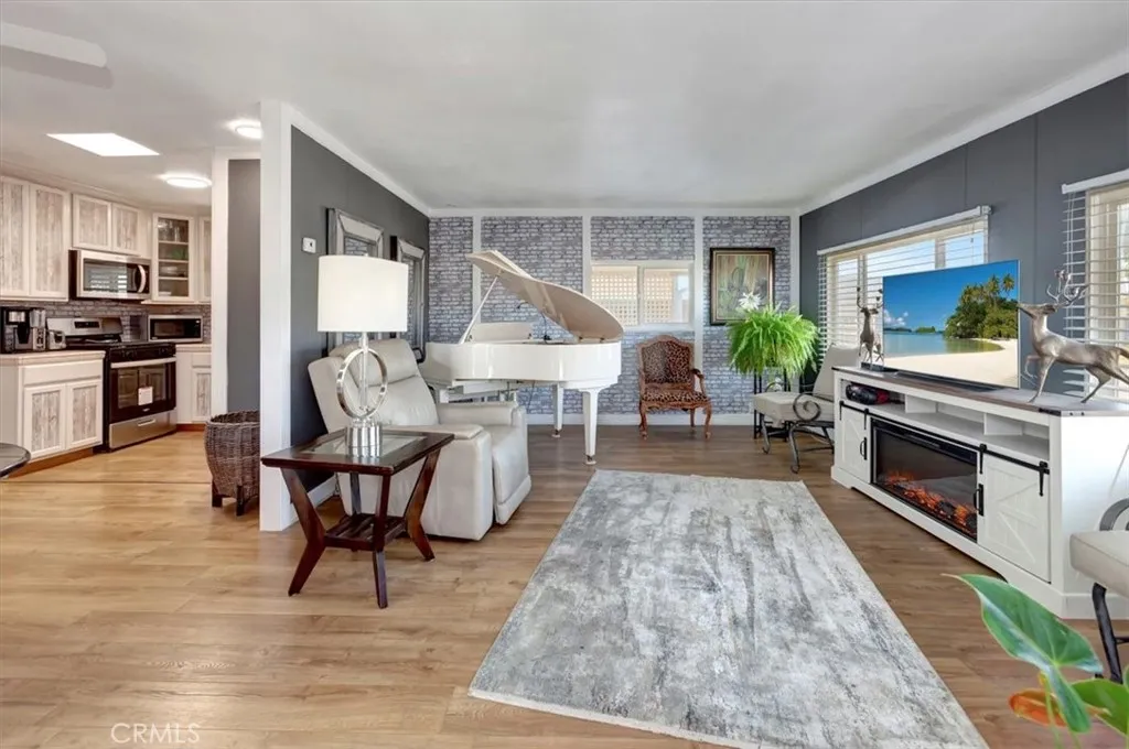 Costa Mesa, California 92627, United States, 2 Bedrooms Bedrooms, ,2 BathroomsBathrooms,Residential,Active,175277