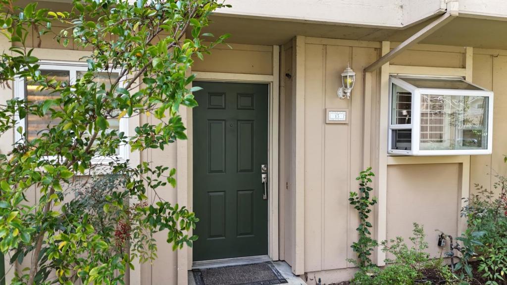 201 Flynn Avenue 13