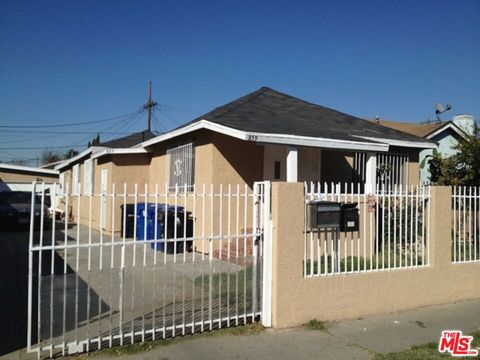 857 E 52nd Place Los Angeles CA 90011