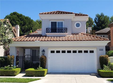 Photo of 1428 Sea Ridge Drive, Newport Beach, CA 92660 (MLS # OC25201616) Photo of 1428 Sea Ridge Drive, Newport Beach, CA 92660 (MLS # OC25201616)