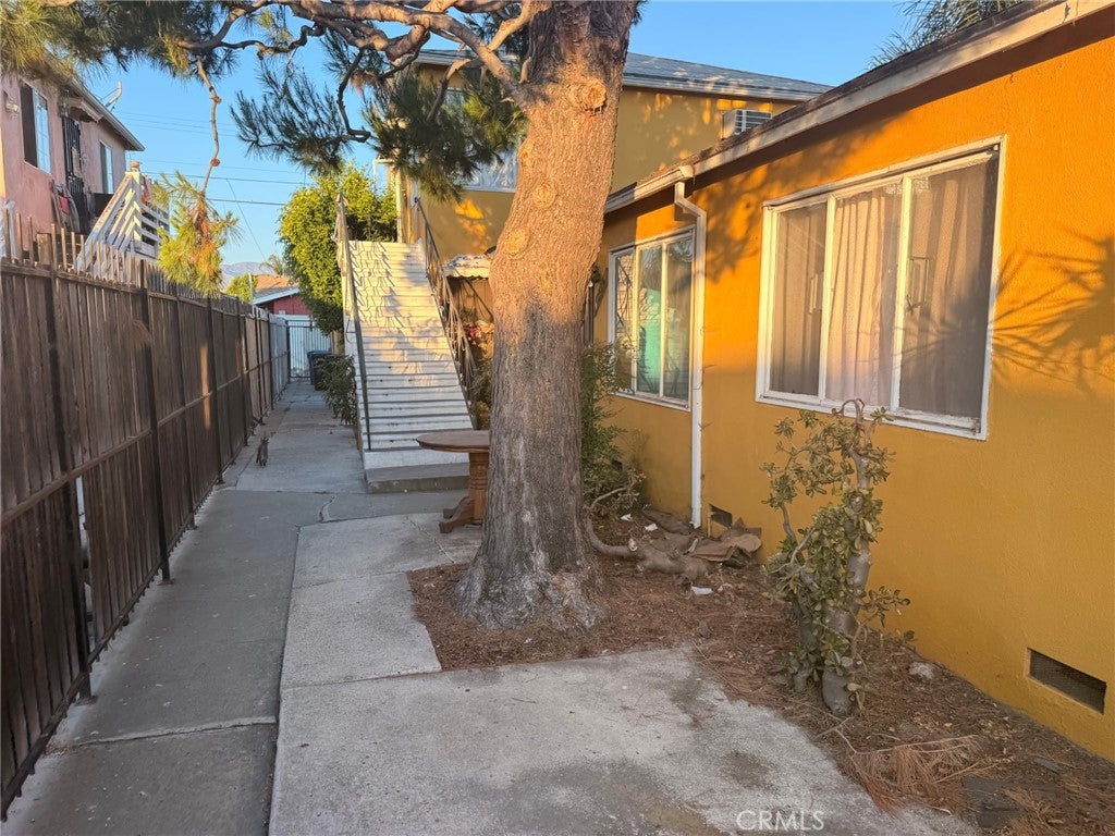 7256 Vineland 4