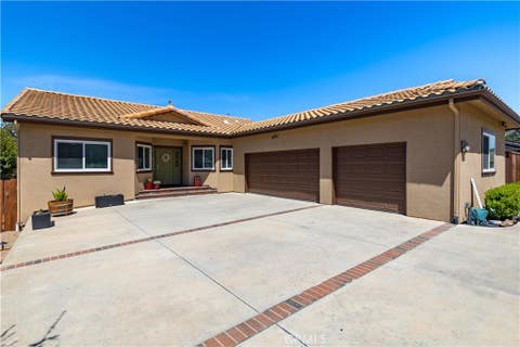 Tiny photo for 5039 Northfork Place, Paso Robles, CA 93446 (MLS # NS26180610)