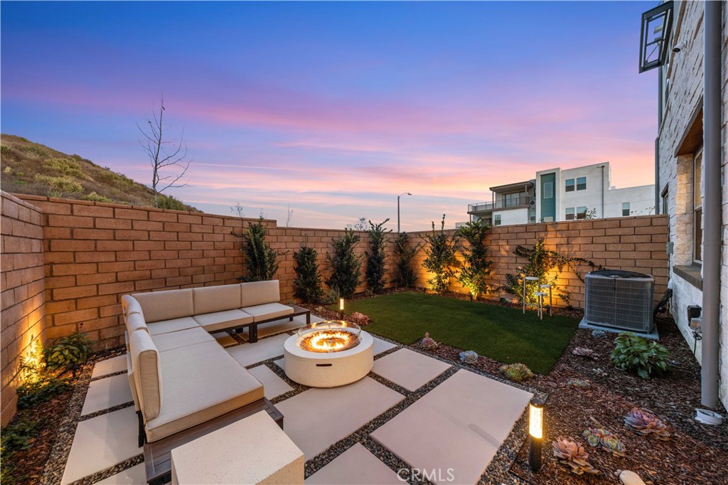 378 Mullberry Place