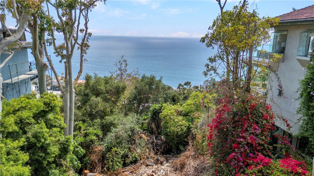 410 Alta Vista Avenue