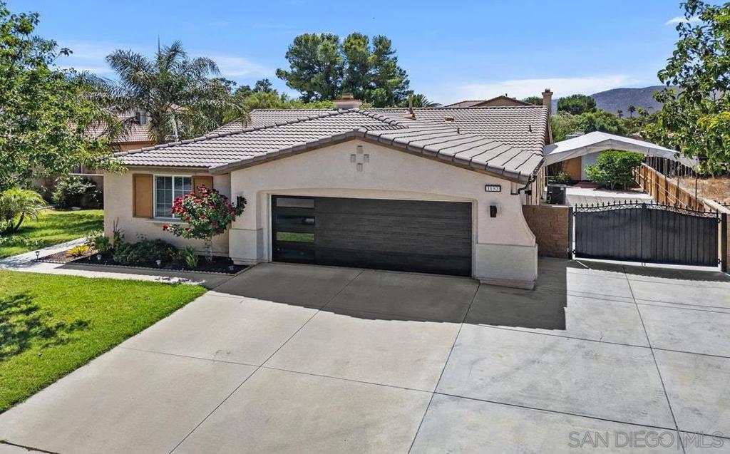 1132 Tabernacle Ln
