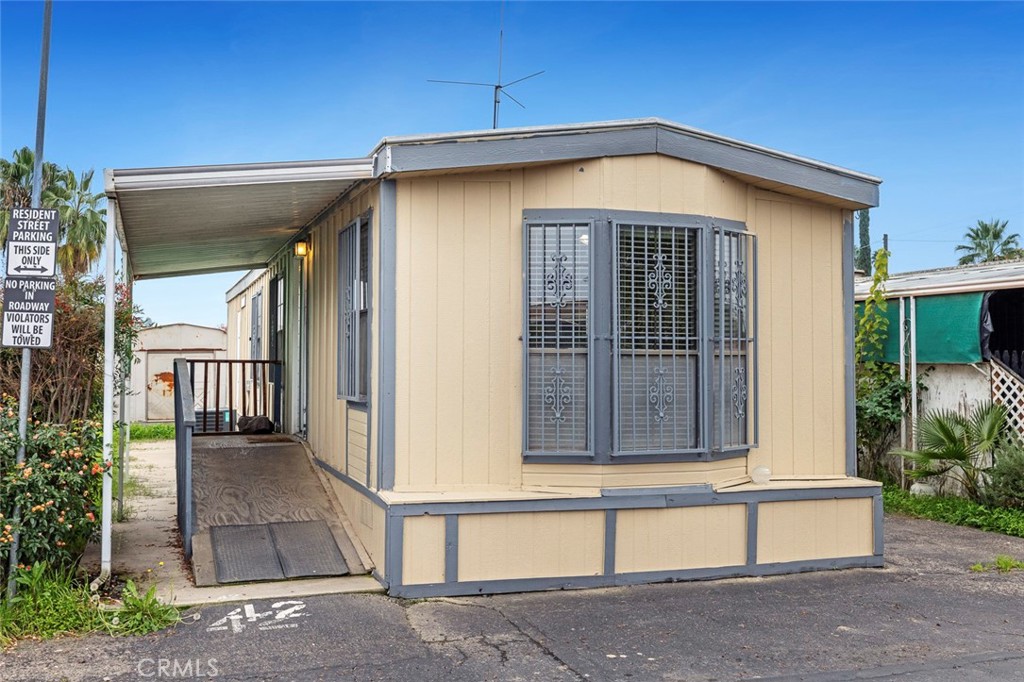 1719 W Olive Avenue 42