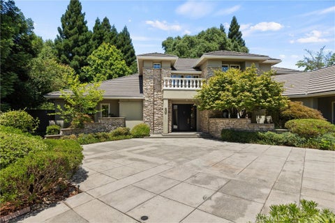 Photo of 3 Shalimar Court, Chico, CA 95926 (MLS # SN26129242)