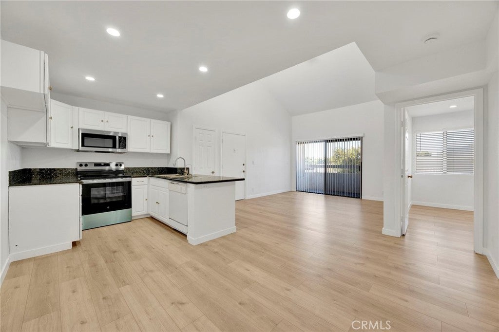 25027 Peachland Avenue 260