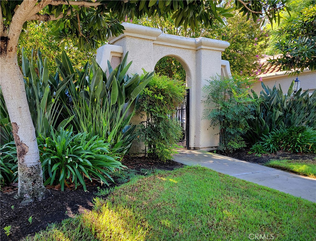 Beautifully Remodeled Villa Lugano Condo with Garage in the 55+ Community of Laguna Woods
Welcome to this stunning 2-bedroom, 2-bath Villa Lugano that has been thoughtfully remodeled into an elegant and functional retreat. Step inside to discover wood-style laminate flooring and soft neutral tones that create a warm, inviting ambiance.
The spacious living area features an open floor plan with smooth ceilings, recessed lighting, crown molding, plantation shutters, and a ceiling fan — perfect for both comfort and style. The modern kitchen boasts granite countertops, stainless steel appliances, recessed lighting, and ample dark wood cabinets.
Enjoy year-round comfort with central heat and air conditioning. A convenient side-by-side laundry area is located in the hallway. Both bedrooms include ceiling fans, new carpet, and fresh paint, providing a clean and restful environment.
A private balcony spans the entire length of the home, offering peaceful treetop views — with one half enclosed for year-round enjoyment. Both bathrooms have been beautifully remodeled and feature walk-in showers for easy access.
An oversized garage with ample storage and a private driveway add extra convenience and value.
Experience the best of Laguna Woods living in this gorgeous home — close to all the amenities this vibrant 55+ community has to offer!