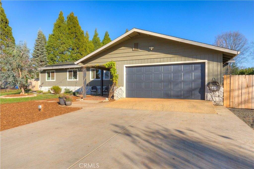 Photo of 6150 Sawmill Rd, Paradise, CA 95969 (MLS # PA26026967)