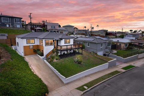 5463 San Onofre Ter San Diego CA 92114