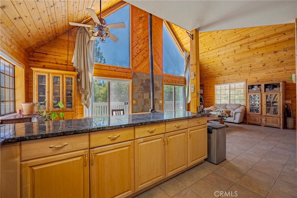 2471 Kokanee Road