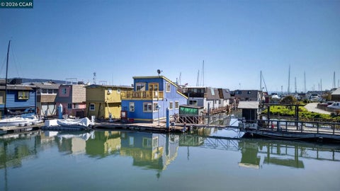 Photo of 2394 Mariner Square Dr DR #B2, Alameda, CA 94501 (MLS # 41151622)
