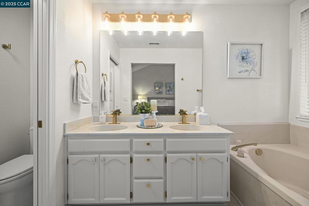 DANVILLE OAKS - Residential