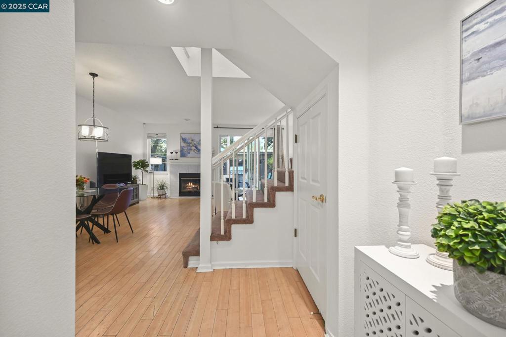 DANVILLE OAKS - Residential