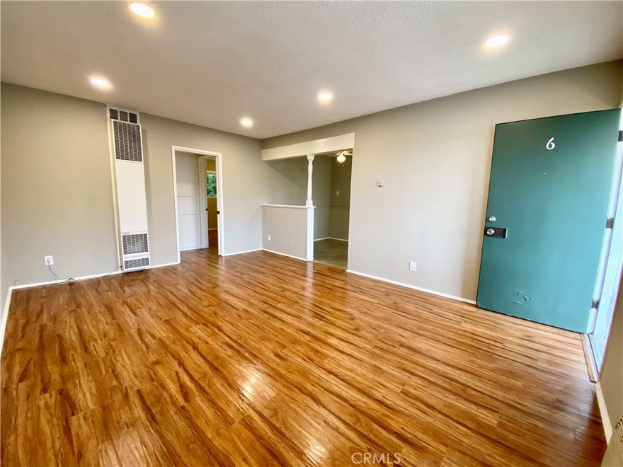 Welcome to Sparr Heights in North Glendale. This property is centrally located to everything you will need from shopping and dining at the Montrose Shopping Park, award winning schools, Oakmont Country Club, freeway access and more.

This second floor one bedroom apartment has been recently updated to include all new decorator paint and modern flooring throughout, and recessed LED lighting. Appliances including stove and cooktop. Spacious bathroom with lots of storage and counter space. Ample storage throughout the unit with air conditioning and ceiling fan. On site laundry for your convenience. Street parking available.

*Pictures and/or video may not be of exact unit but one that is comparable in the building. Prices are subject to change and any promotions available at the time of inquiry are based on approved tier 1 credit and application. All adult applicants must submit an application.