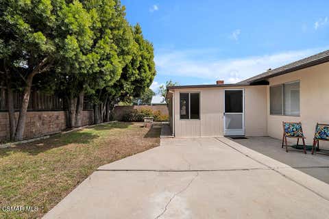Tiny photo for 716 Bismark Avenue W, Ventura, CA 93004 (MLS # 226003082)