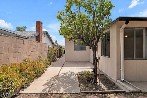 Tiny photo for 716 Bismark Avenue W, Ventura, CA 93004 (MLS # 226003082)