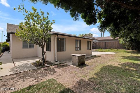 Tiny photo for 716 Bismark Avenue W, Ventura, CA 93004 (MLS # 226003082)