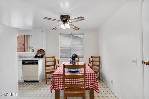 Tiny photo for 716 Bismark Avenue W, Ventura, CA 93004 (MLS # 226003082)