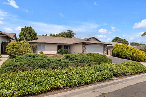Tiny photo for 716 Bismark Avenue W, Ventura, CA 93004 (MLS # 226003082)