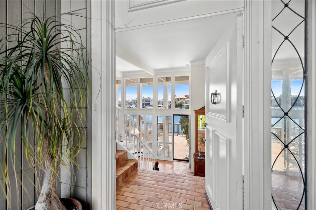 16445 Wimbledon Lane