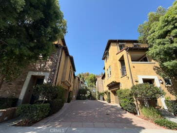 31 Gingerwood Irvine CA 92603