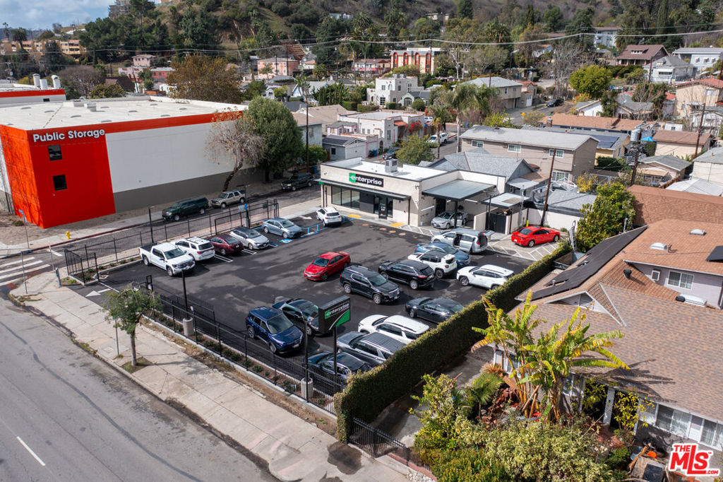 Properties 2 4201 N Figueroa Street