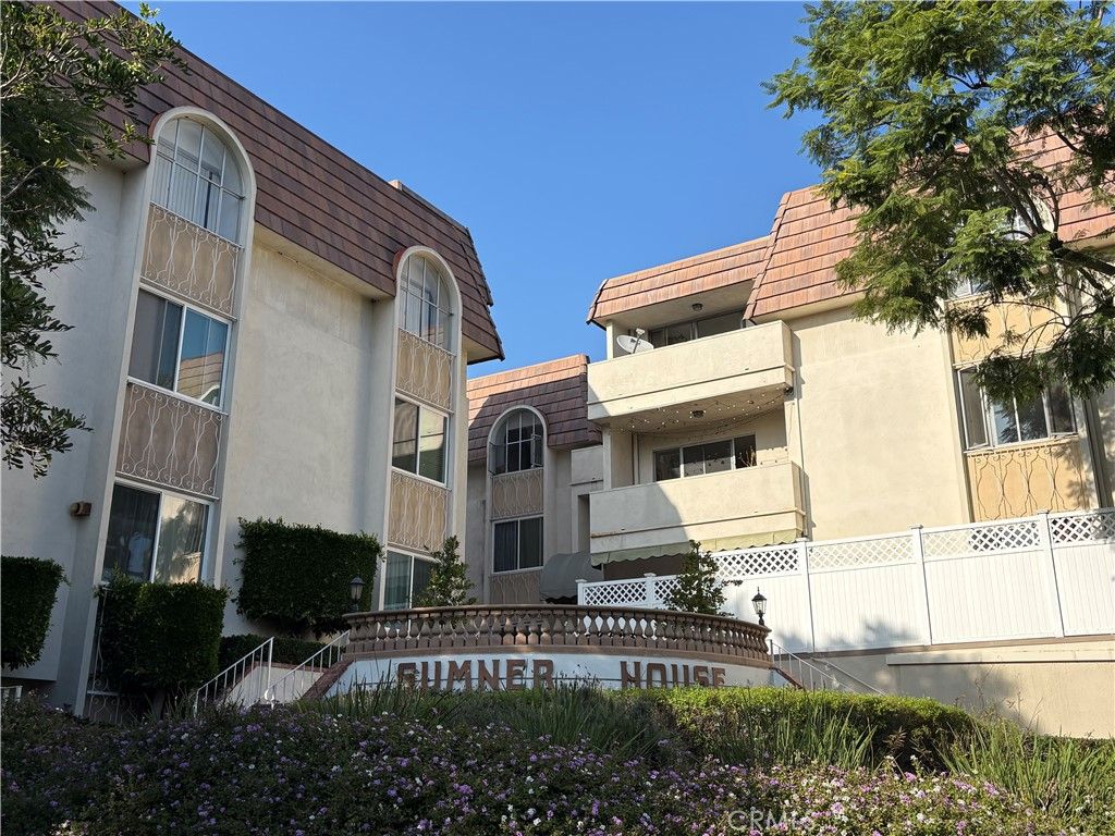 Photo of 5625 Sumner Way #206, Culver City, CA 90230 (MLS # DW25257769)