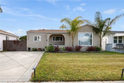 4274 Walnut Avenue Lynwood CA 90262
