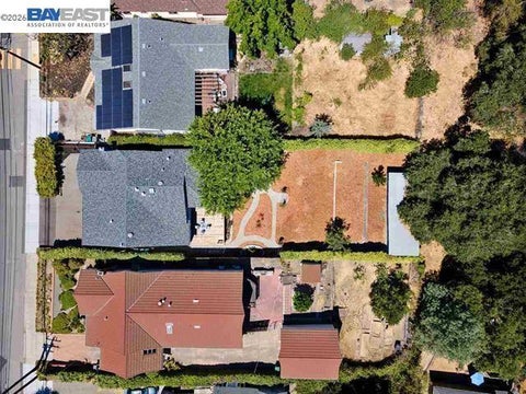 Photo of 1620 East Ave, Hayward, CA 94541 (MLS # 41148364)