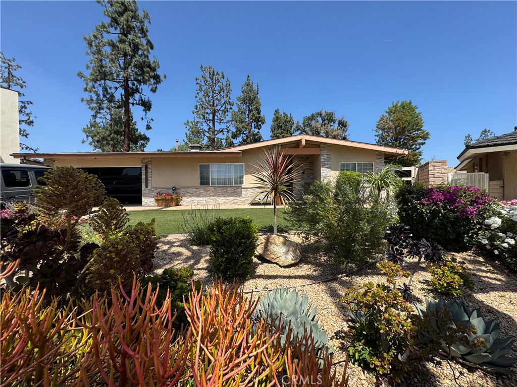 10658 Fullbright Avenue