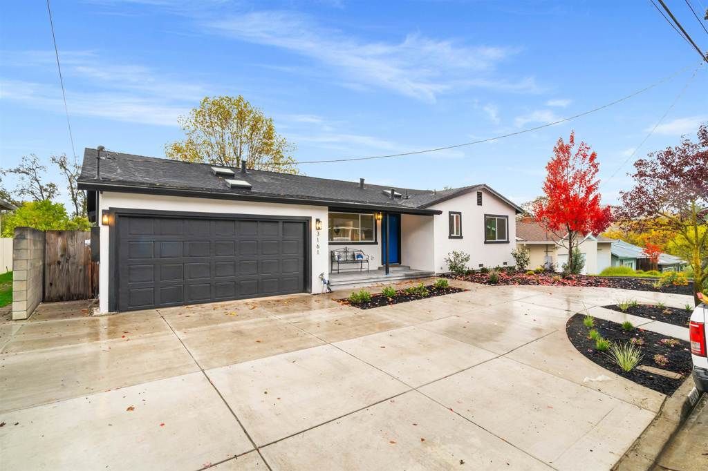 Photo of 3161 3161 Plymouth Rd Rd, Lafayette, CA 94549 (MLS # 41121609)