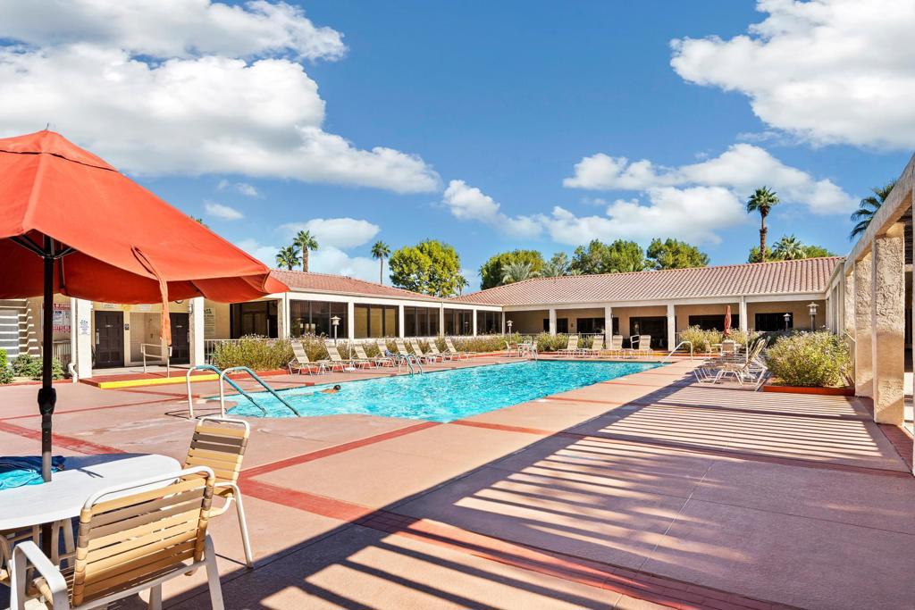 The Canyon - Manufactured In Park