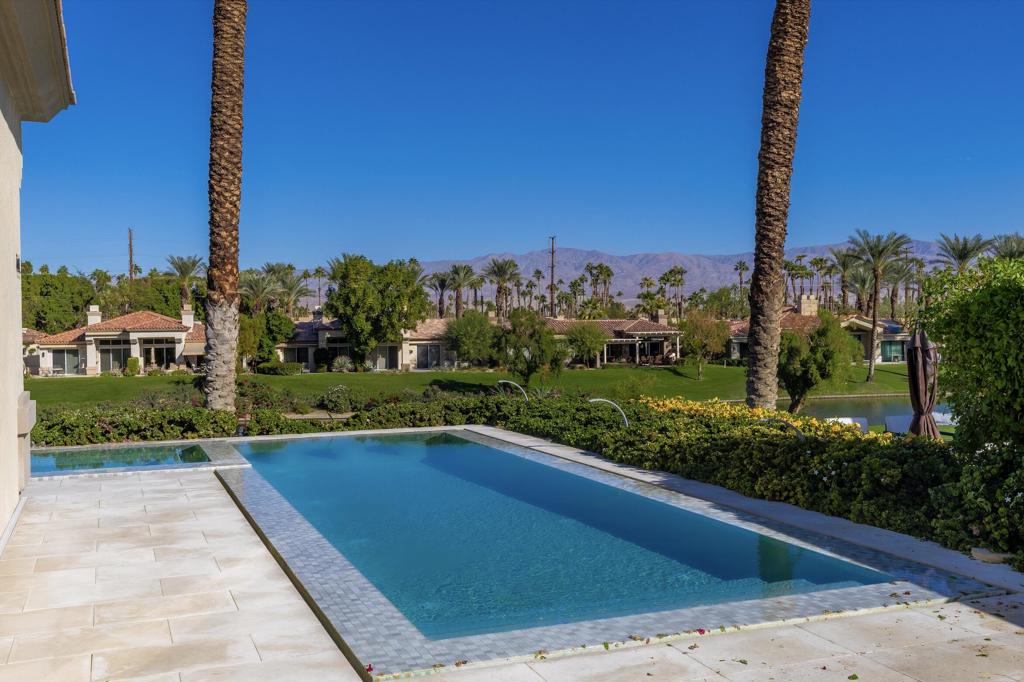 524 Red Arrow Trail
