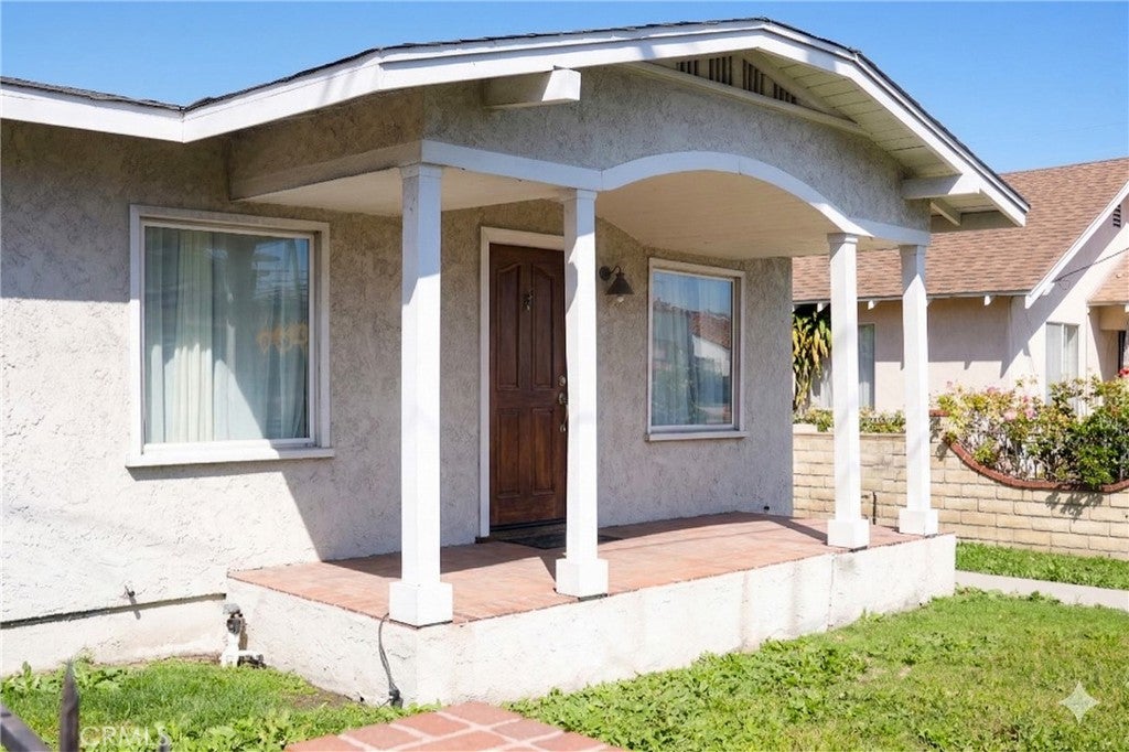 628 W 22nd