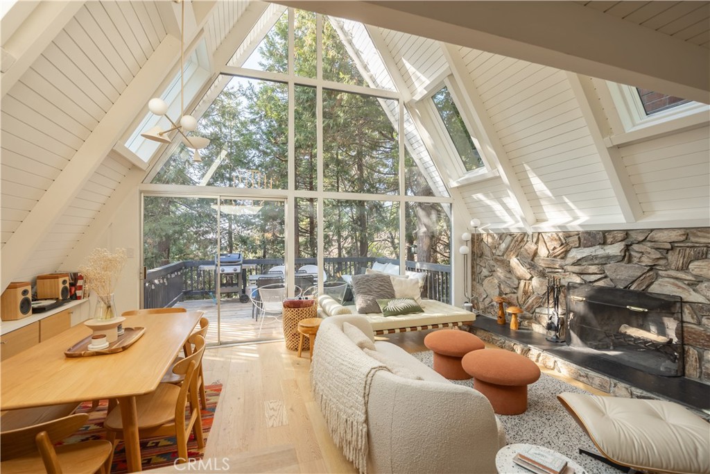 Arrowhead Woods (AWHW) - Residential