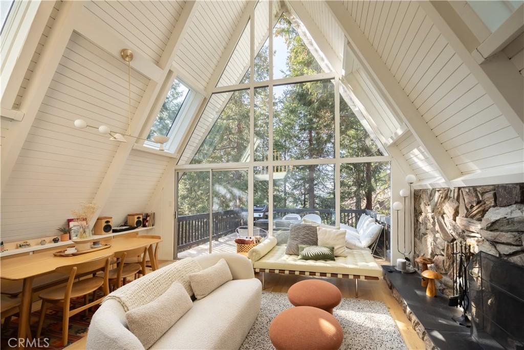 Arrowhead Woods (AWHW) - Residential