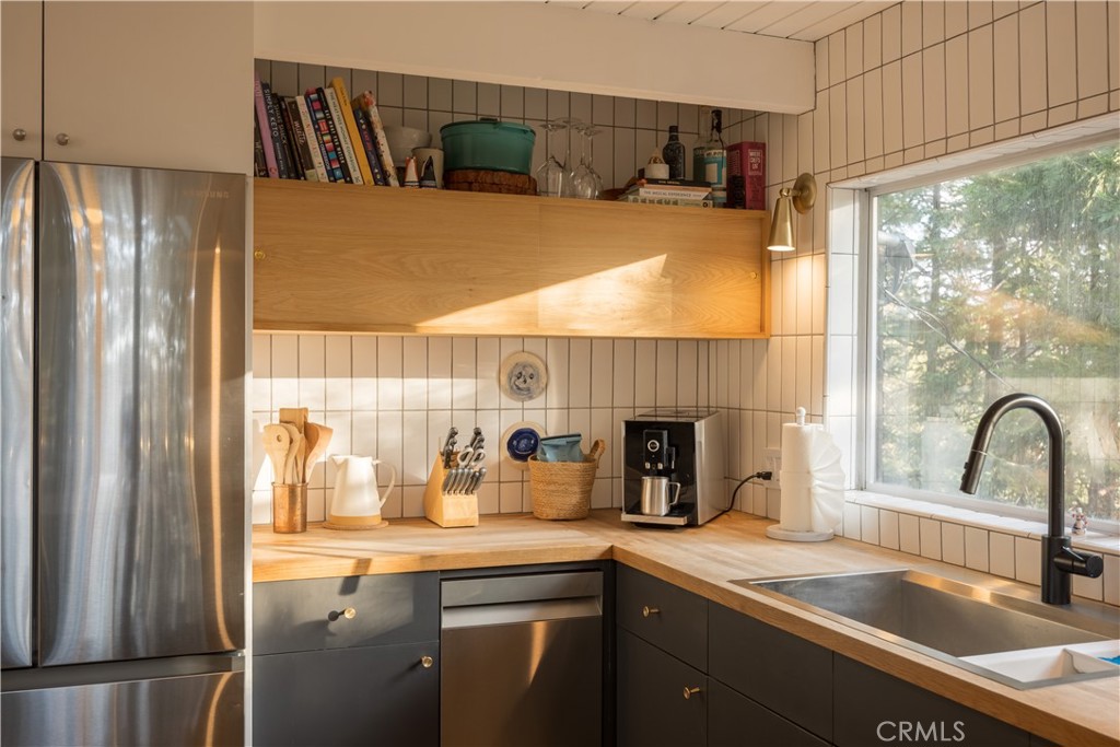 Arrowhead Woods (AWHW) - Residential
