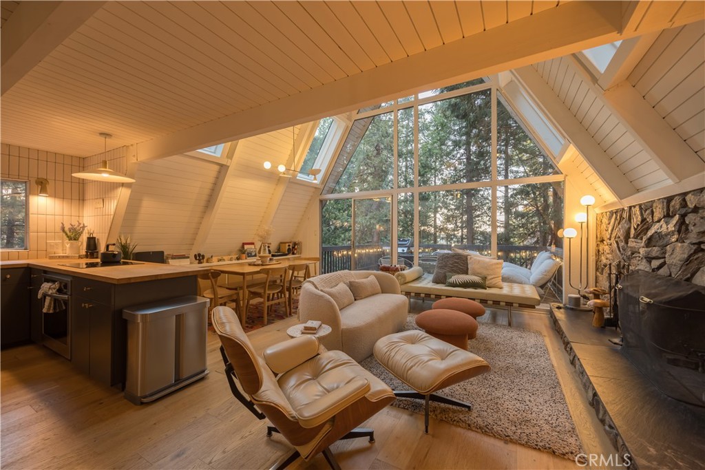 Arrowhead Woods (AWHW) - Residential