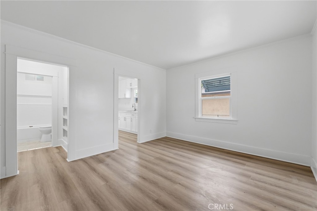234 N Laurel Avenue