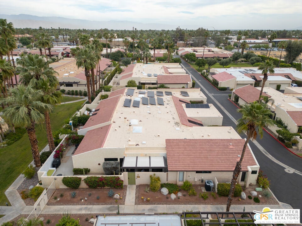 1310 E Andreas Road