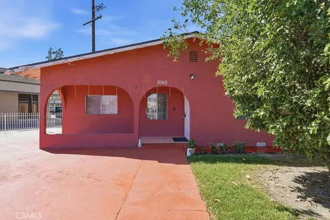 MLS: SR26074415