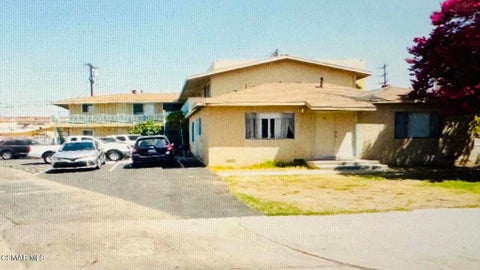 Photo of 11505 Tiara Street, North Hollywood, CA 91601 (MLS # 226004521)