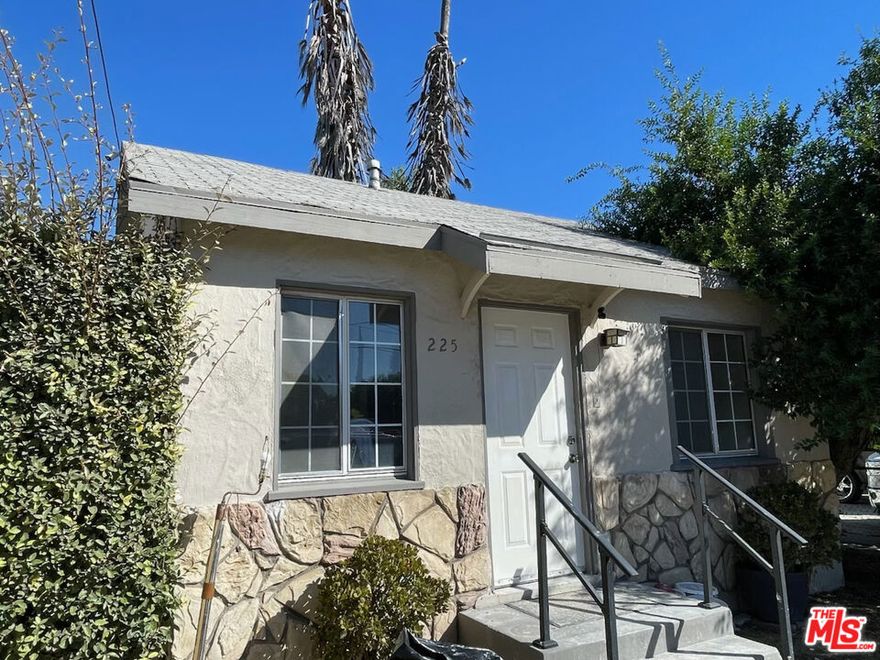 Welcome to 225 S Prospect Ave, San Bernardino, CA 92410, a charming and affordable 1-bedroom, 1-bath home that combines comfort, convenience, and value. Perfect for a couple, small family, or individual, this property offers a cozy living space in a great location. Enjoy the added benefit of a one-car garage for secure parking or extra storage. The landlord covers water and trash, helping you save on monthly expenses and enjoy worry-free living. Ideally situated in a convenient San Bernardino neighborhood, this home provides easy access to nearby shops, schools, parks, and public transportation, making daily errands and commutes a breeze. Whether you're moving into your first home or looking for a budget-friendly rental, this property checks all the boxes.
