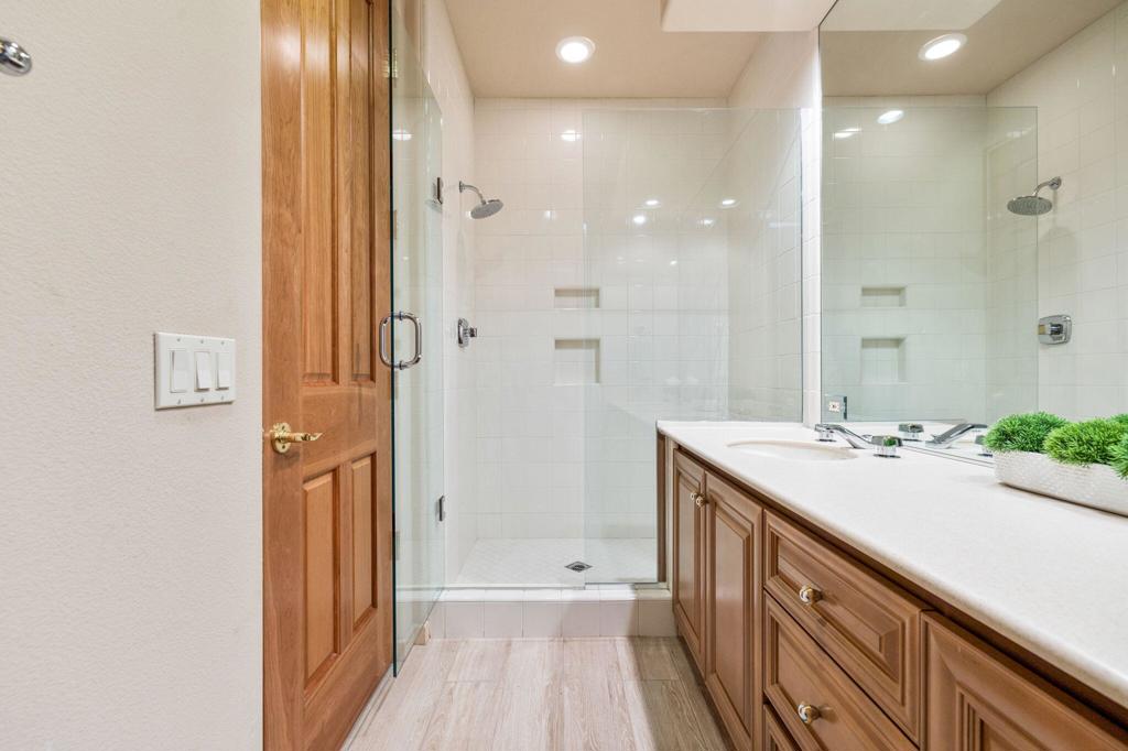 Indian Ridge - Residential