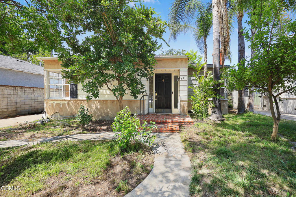 321 S Griffith Park Drive