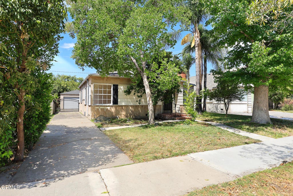 321 S Griffith Park Drive